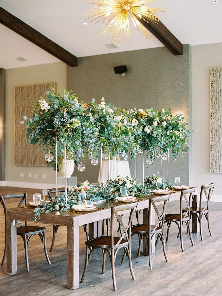 Stonehouse Villa wedding reception table