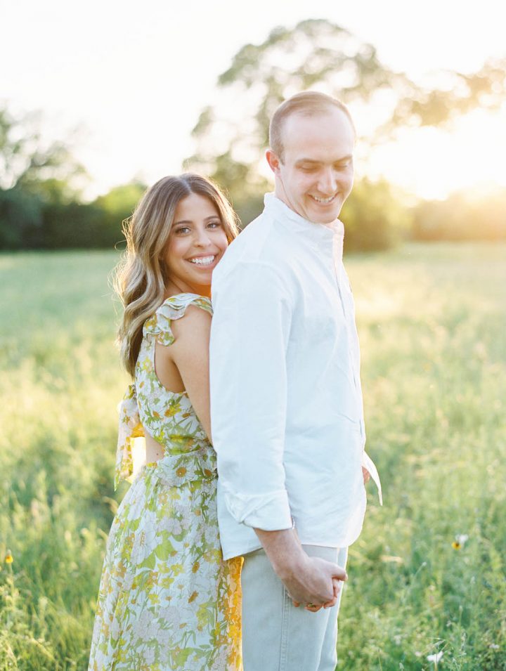 couple embracing at sunset for an Anniversary photo session in Austin